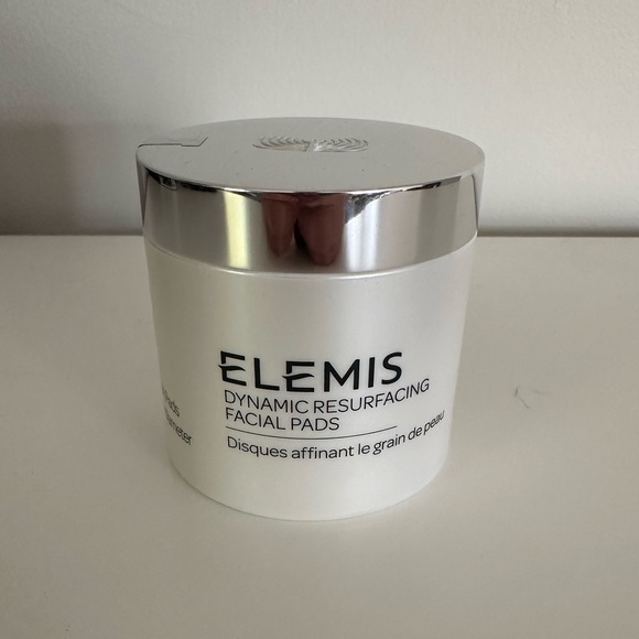 Elemis Dynamic resurfacing facial pads 60 count - Picture 1 of 2